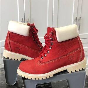 Timberland Red Nubuck Boots – Women’s Size 7 / 34